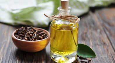Cloves