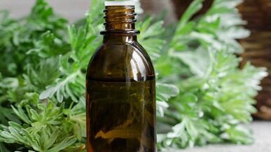 Use of wormwood to remove parasites from the body